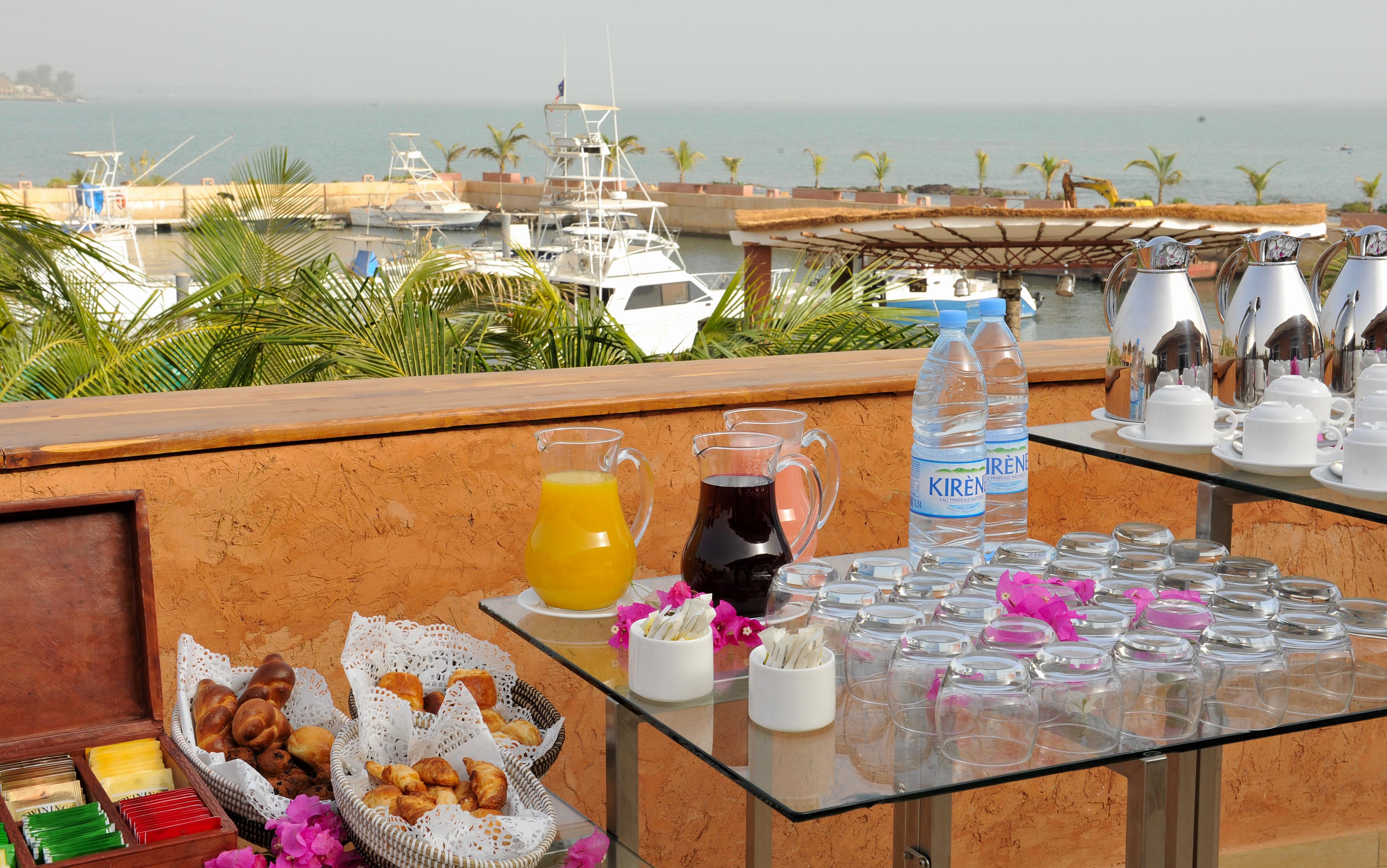 Movenpick Resort Lamantin Saly Exterior photo