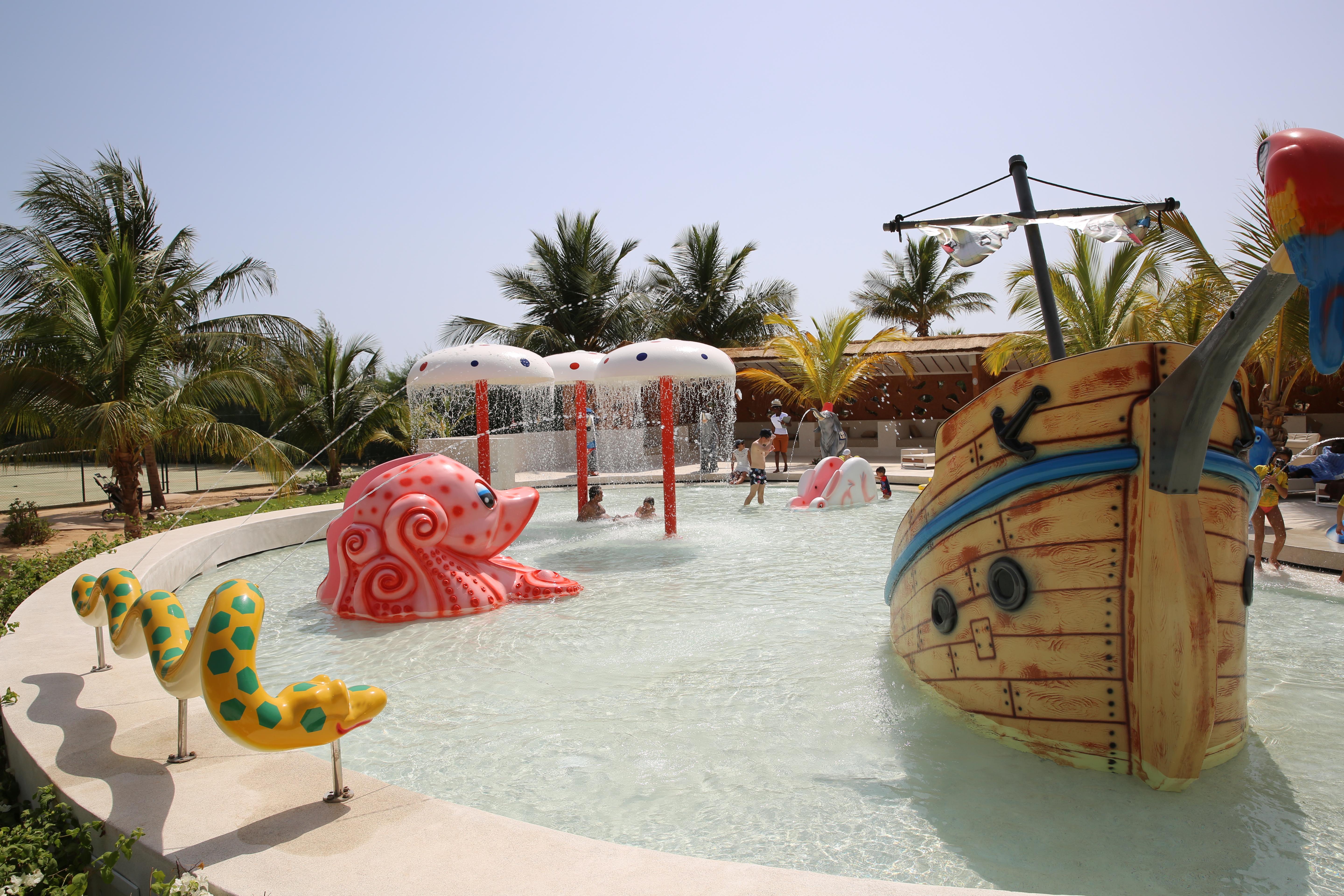 Movenpick Resort Lamantin Saly Exterior photo